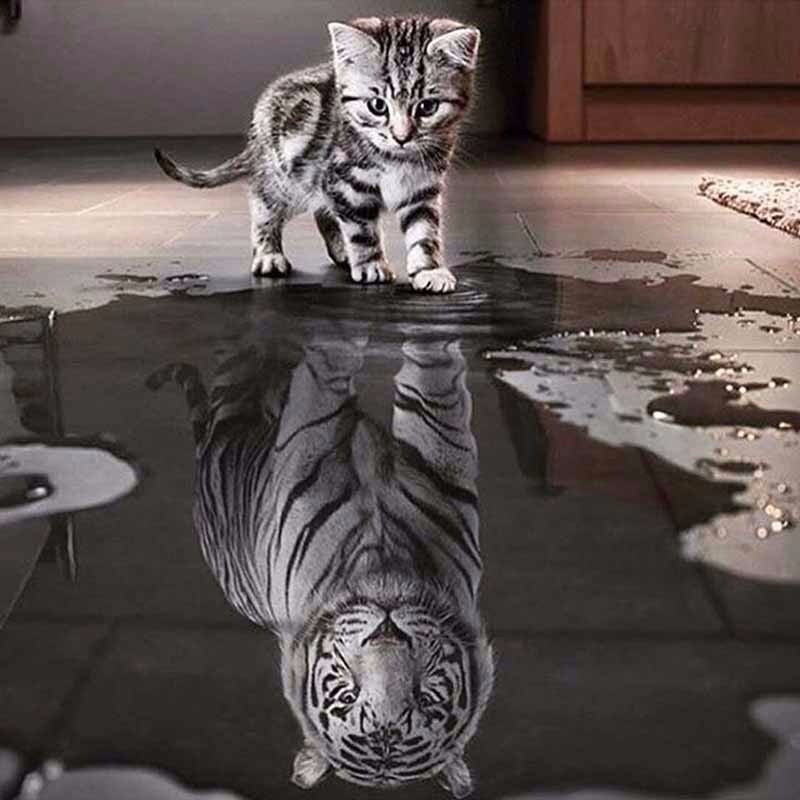 Tiger Reflection - Diamond Painting Kit